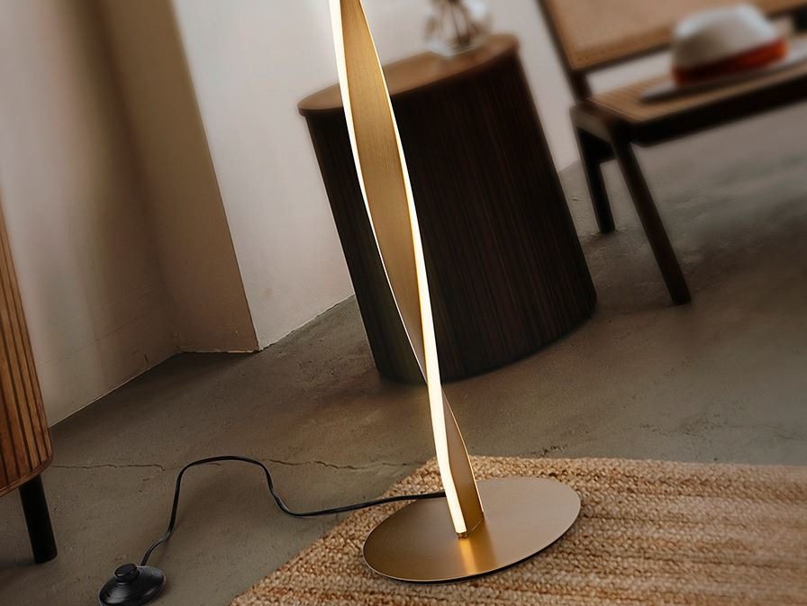 twist-lampara-de-pie-oro_9397706_28390264